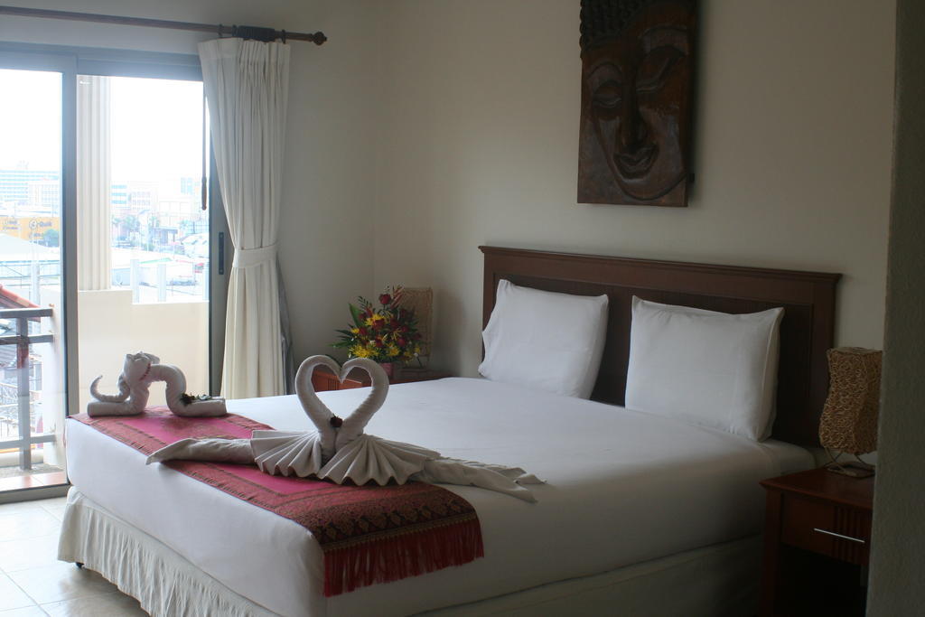 Palmview Resort Patong Room photo